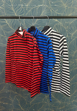 Maglia collo alto a righe donna