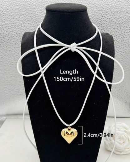 Collana cuore caucciù