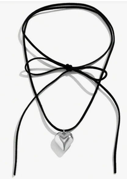 Collana cuore caucciù