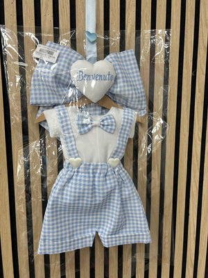 Coccarda con abitino\tutina